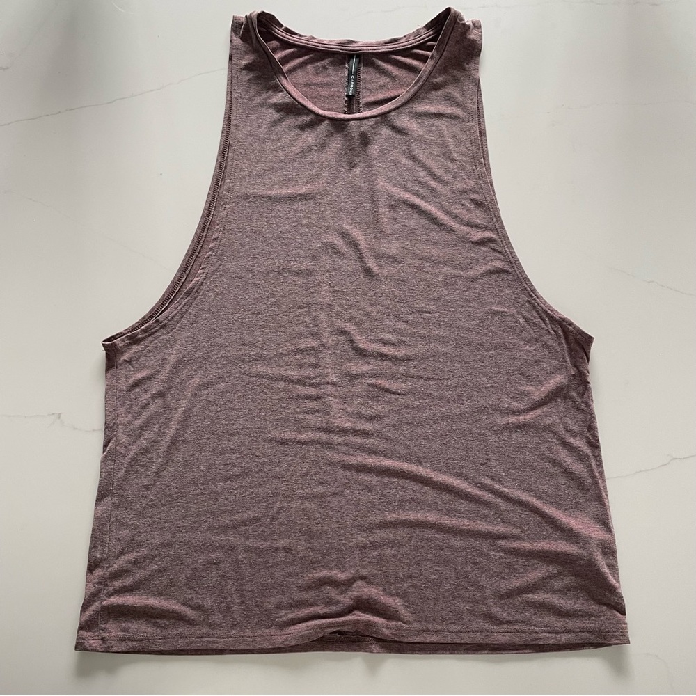 Carbon38 Atom tank in Windsor wine mix. Size L